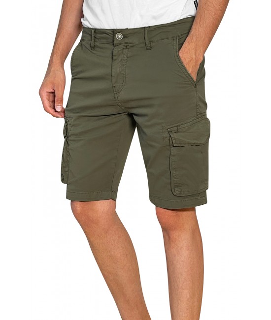 BENJAMIN Cargo shorts SHORTS