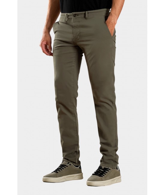 REUBEN Chino pants PANTS